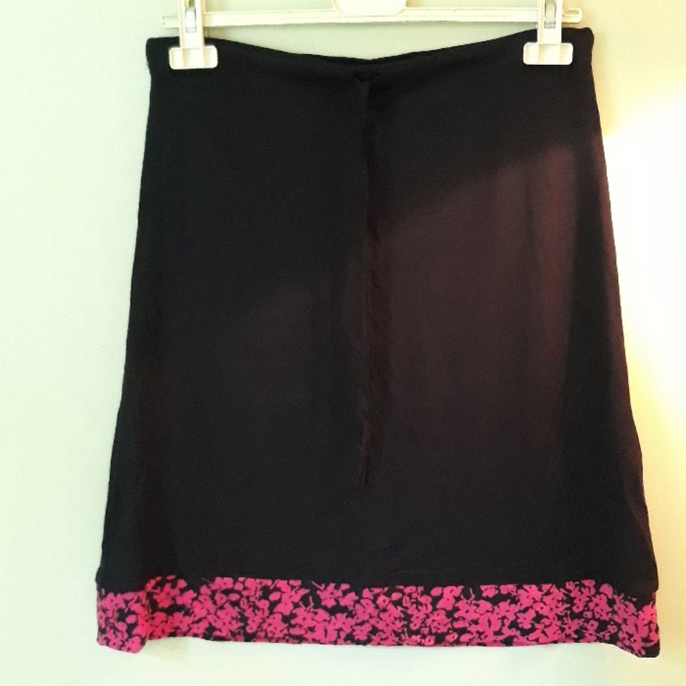Sade New York skirt